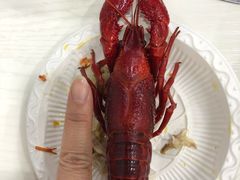 -虾弄弄海派小龙虾·牛羊蝎子火锅