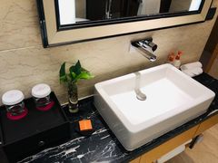 -兰州皇冠假日酒店