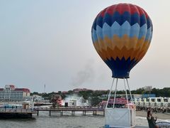 -北戴河碧螺塔海上酒吧公园