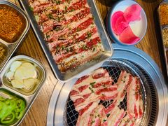 -明洞阿姨·韩式酱蟹烤肉·创意料理(三元桥店)