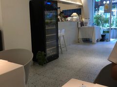 -春树下·树屋花房西餐厅(罍街AS1980店)