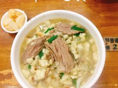 泡馍-刘信牛羊肉小炒泡馍(回民街店)