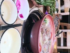 -阿婆情腊排骨火锅(金虹路店)