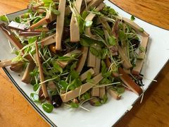 -虹海圣肉饼店家常菜馆