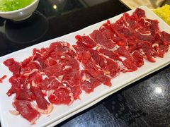 -潮汕三宝鲜牛肉火锅