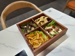 -椰子湾·海南火锅·糟粕醋·椰子鸡(正大广场店)