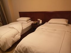 -东方海天酒店(渔人码头景区第二海水浴场店)