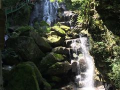 -藏龙百瀑风景区