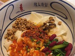 -陇上秦轩西安biangbiang面(朝龙汇店)
