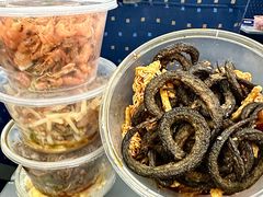 -丹水桥地锅鱼·翘嘴鲌·地方特色全鱼宴(丹江口大坝店)
