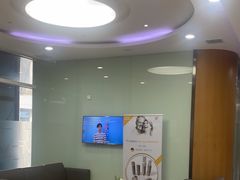 -雅悦齿科(顾村公园店)