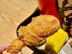 -肯德基(湾畔店)