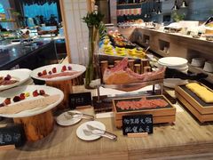 自助取餐区-隐秀山居酒店·秀厨融合西餐厅