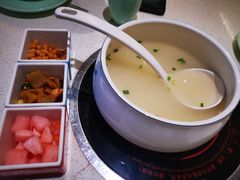 米饭鲜鲫鱼汤小菜任吃-黔渔翁豆花渎鱼(喷水池店)