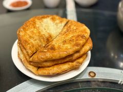 -周老三跷脚牛肉·全牛火锅(非遗传承店)