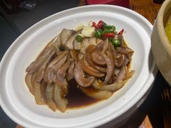 -琥珀老六龙虾(四里河店)