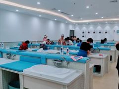 -蓝旗亲子游泳(范湖万达广场店)