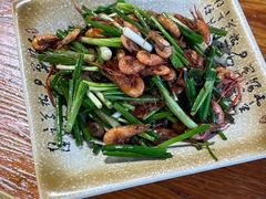 葱爆河虾-75幢私房菜馆