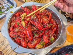 -郑记•不夜城烧烤•龙虾•虾蟹(黄鹤楼店)