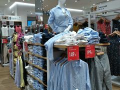 -优衣库(深圳万象天地旗舰店)