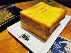 面包片-喝丢一只鞋海鲜烧烤·海肠捞饭(市场店)
