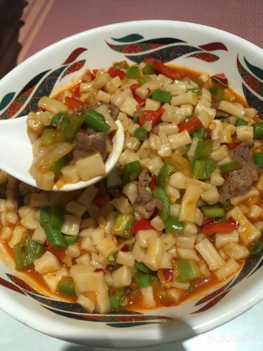 巴依老爷新疆美食(清华东门店)珍珠丁丁炒面图片 - 第1张