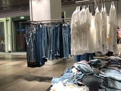-URBAN REVIVO(深圳华润万象天地店)