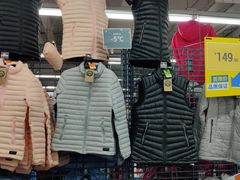 -迪卡侬(西三旗店)