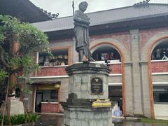 -乌布德传统市场