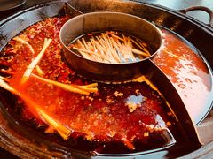 -渝涯重庆豆花老火锅(中赢国际店)