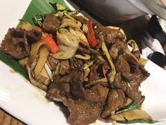 野生菌菇炒牛肉-茶花妹子云南餐厅(北大店)