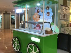 -亮马河饭店翠雅咖啡厅