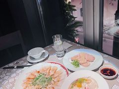 -穹六人间 people 6(岳阳路店)