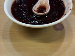 -闫家驴肉老店(华电一校店)