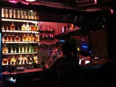 -TASTE ROOM Bar