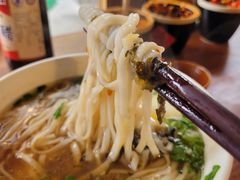 -矮子粉店1985·长沙米粉(湘春路店)