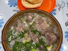 羊肉泡-王师一把抓羊肉泡馍(河东东街店)