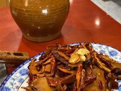-菌之家·专业纯野生菌火锅·特色炒菌