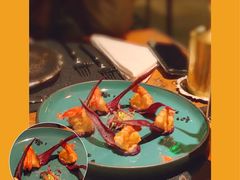 煎虾配紫薯脆片佐紫薯泥-AZUL by FUEL蓝色·法式酒馆(琶醍店)