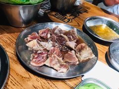 秘制牛肋条-原始泥炉烤肉(总店)