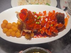 -吴越荣记苏州菜·松鼠桂鱼100%活鱼现做(斜塘老街店)