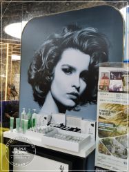 -PE SALON 