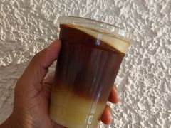 橄榄美式-Cafe on warm(丹霞店)