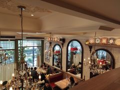 -玛格萝妮比萨屋(四平店)