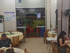 -南沙辉记烧鸡·荔枝木炭火吊烧(旧镇店)