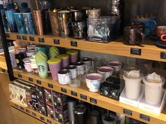 零售区-星巴克臻选(重庆沙坪坝店)