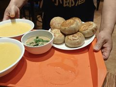 -清真吴记门钉肉饼·喜多利