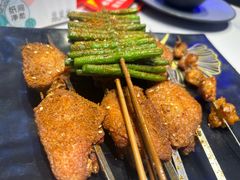-钳小柒·小龙虾蓝龙王烧烤夜宵(长寿路店)