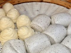 -李与白包子铺(桐梓林店)