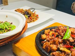 -毛家饭店·30年融合新湘菜(汉峪金谷店)